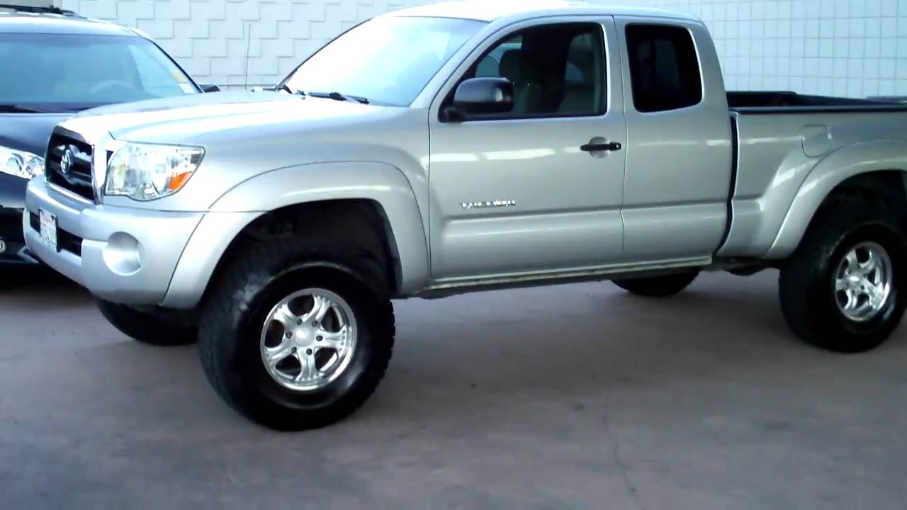 '05 Toyota Tacoma, Bob Smith Toyota, Fresh Trade-in, Hurry!