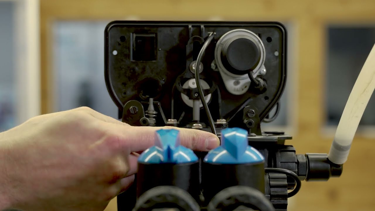 Rebuilding a CSI Signature 3 Control Valve