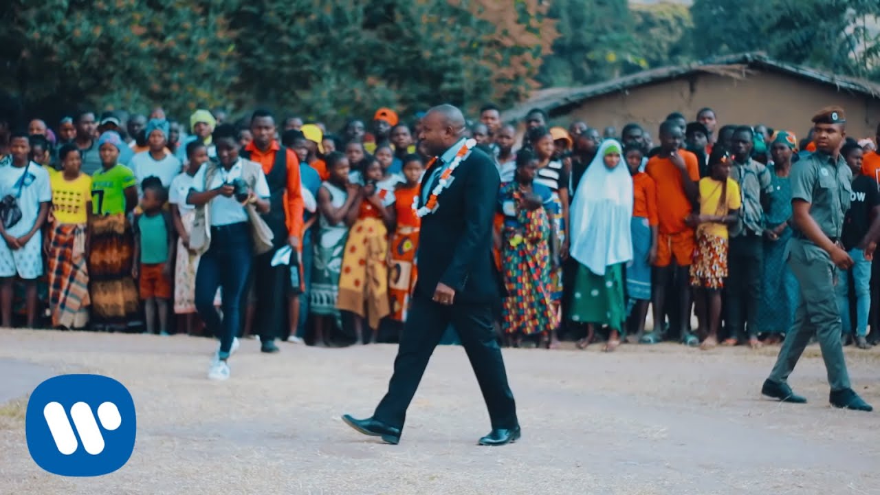 Dez Loyd - 38 Anos Vila de Lalaua ((Maluança)) Oficial Music Video