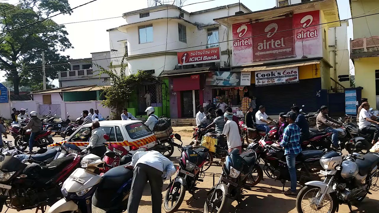 Dhenkanal jail road | Rathagada market | Road jam | Shopping at TOwn | Vegetable Shops on Street