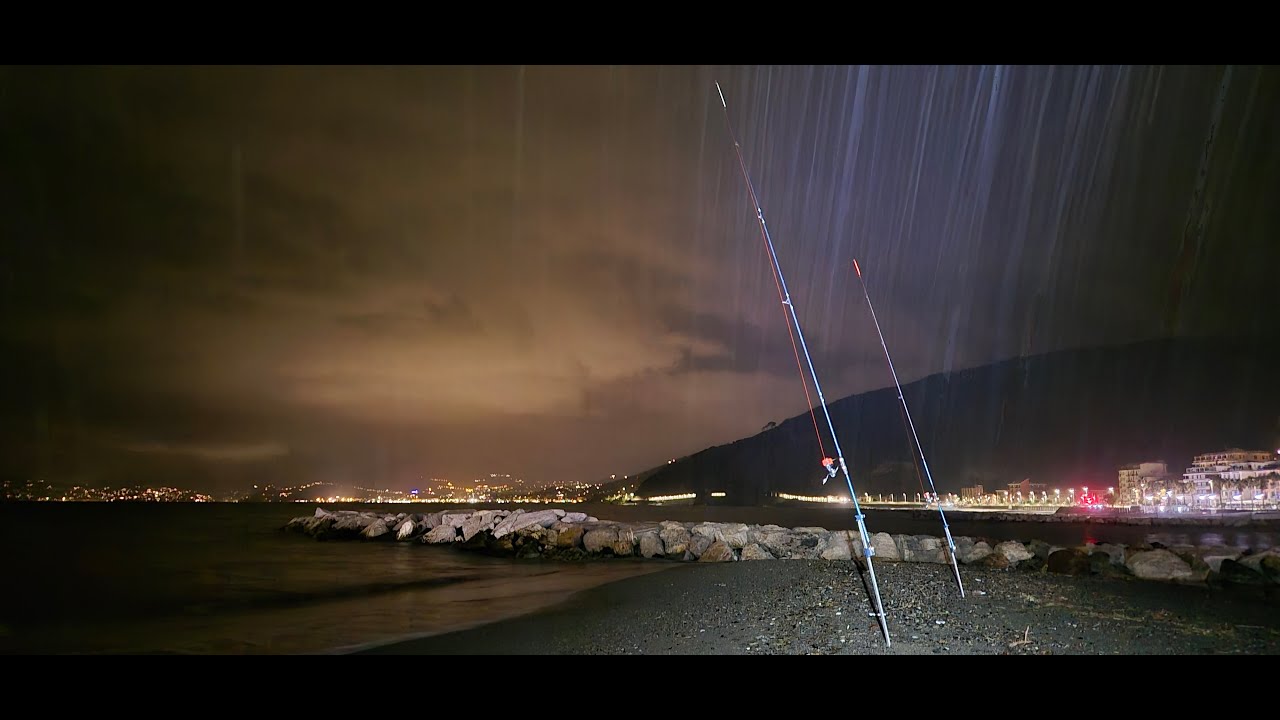 A caccia di Spigole sotto la pioggia a Sestri Levante (GE)