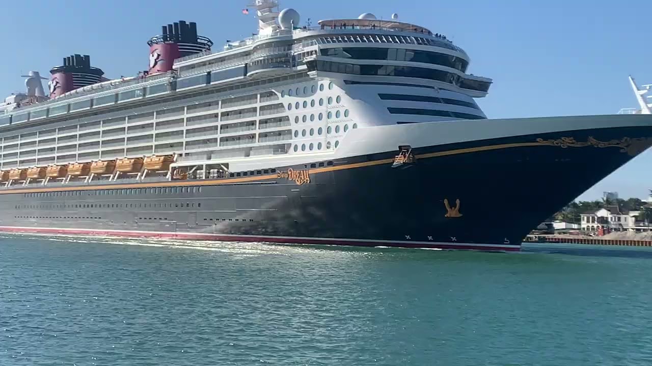 Disney Dream’s Melody - A Dream is a Wish Your Heart Makes