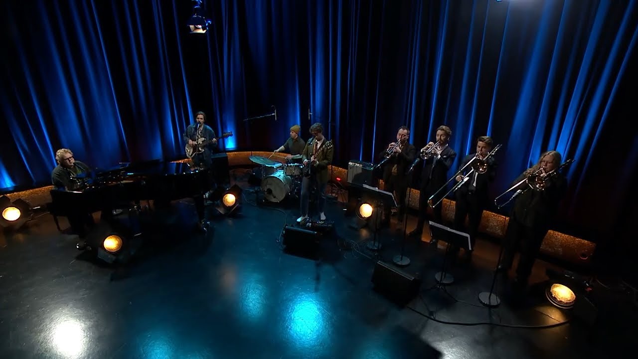 Kári Egils - Carry You Home(Live from Vikan með Gísla Marteini)
