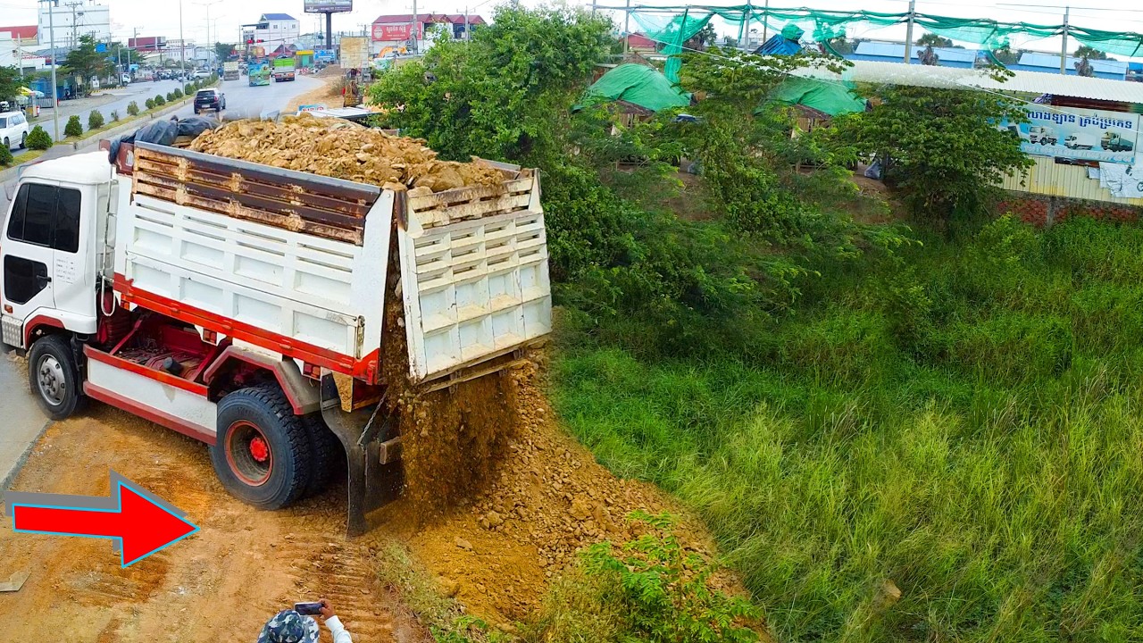 Nicely Start Amazing Project!! Transforming a Landfill 5 Ton Dumping & Dozer in Action!