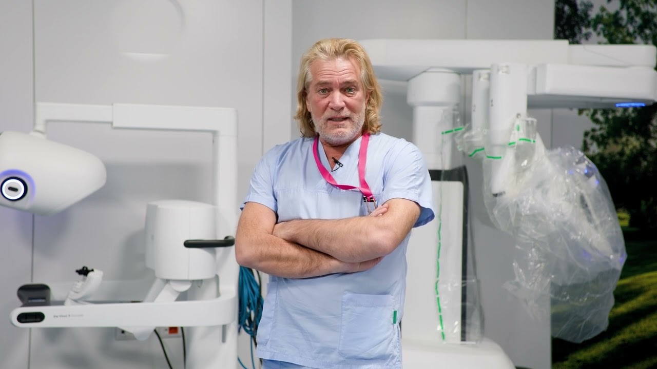 Dr. Marcello Ceccaroni_robot Da Vinci 5