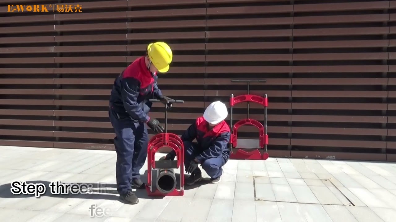 HDPE guillotine pipe cutter