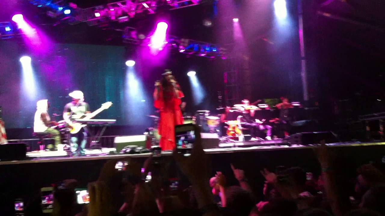 Lana Del Rey - Ride (Lollapalooza, Chicago IL - 08/02/2013)