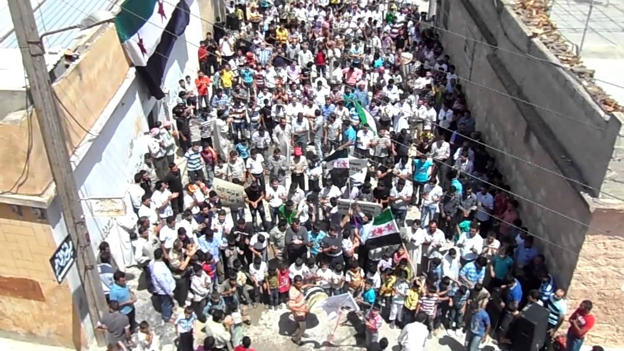مظاهرة اعزاز جمعة روسيا عدو الشعب السوري 15-6-2012.MP4