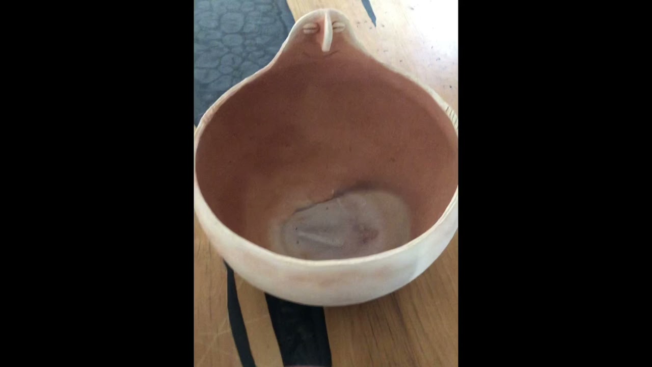 Adding plant juice to clay