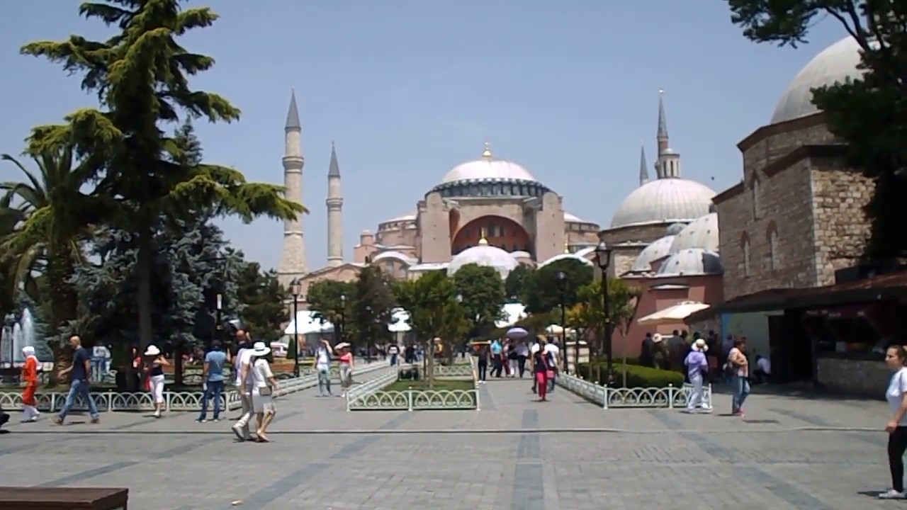 Appel à la prière Mosquée Bleu  et Sainte Sophie Istanbul