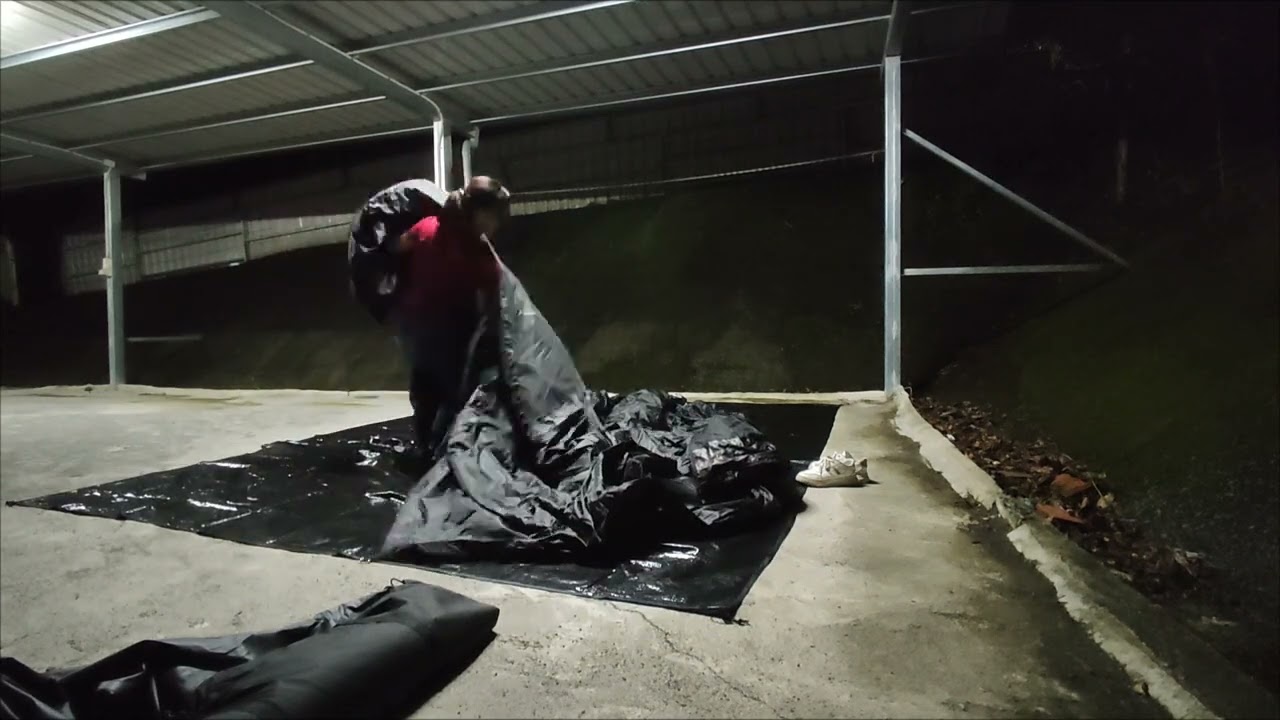 Blackdog 黑狗充氣帳搭設（450×300）雨棚簡單搭~一房一廳超大空間!!