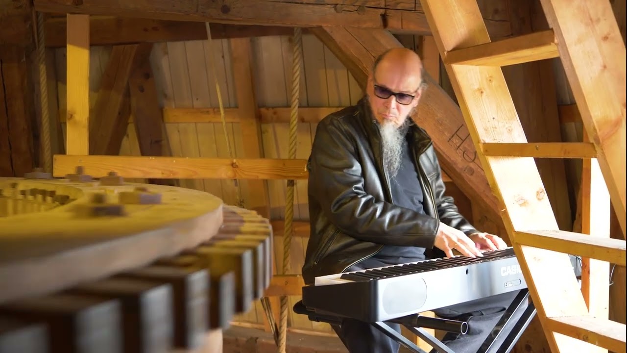 Windmill Blues - Henning Pertiet Filmed in the gearbox of the Arberger Mill in Bremen-Arbergen.