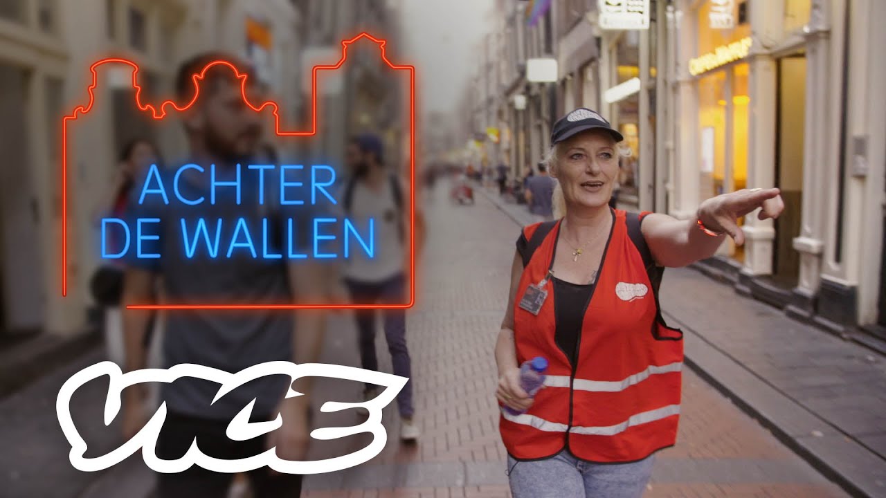 Een Rondleiding over de Wallen Door een Ex-Heroïneverslaafde