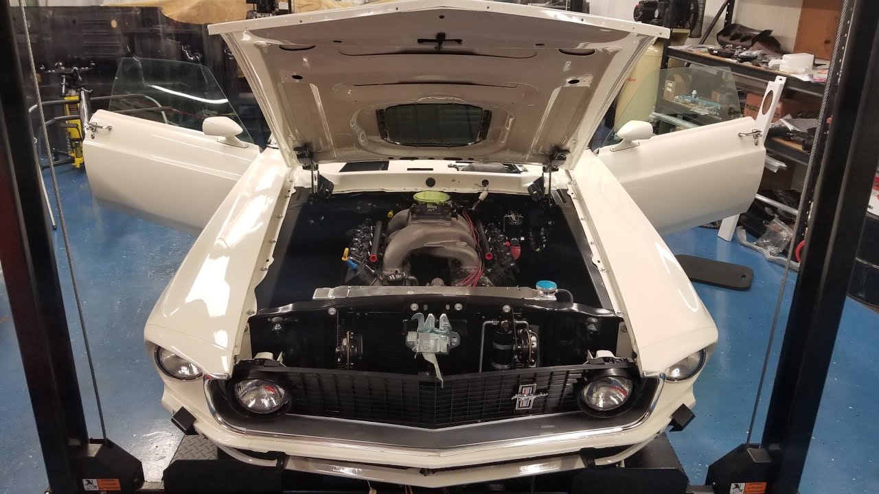 Godzilla 7.3L 1969 Mustang Fastback