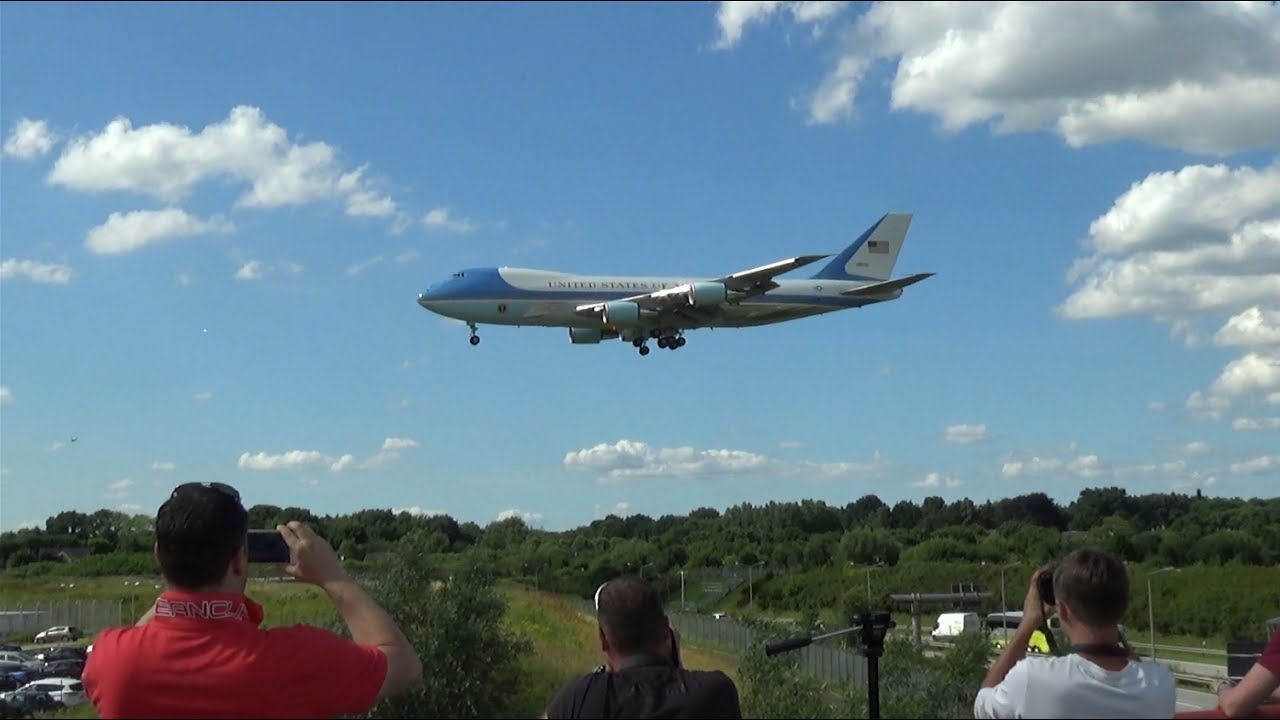 [G20] Two AIR FORCE ONE landing in Hamburg for G20 Summit 2017