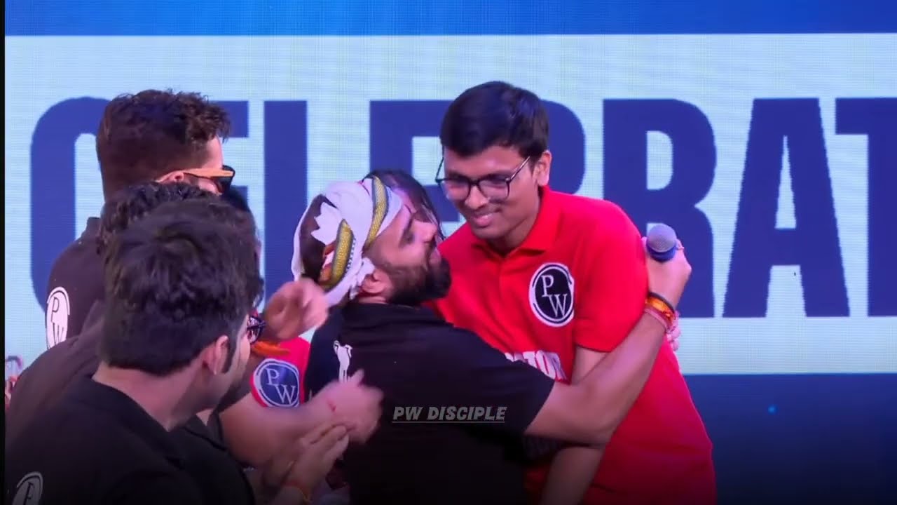 माँ  🥺 | NEET Topper 🤯 - MR Sir Shocked - NEET Topper!!🤯|| NEET 2025