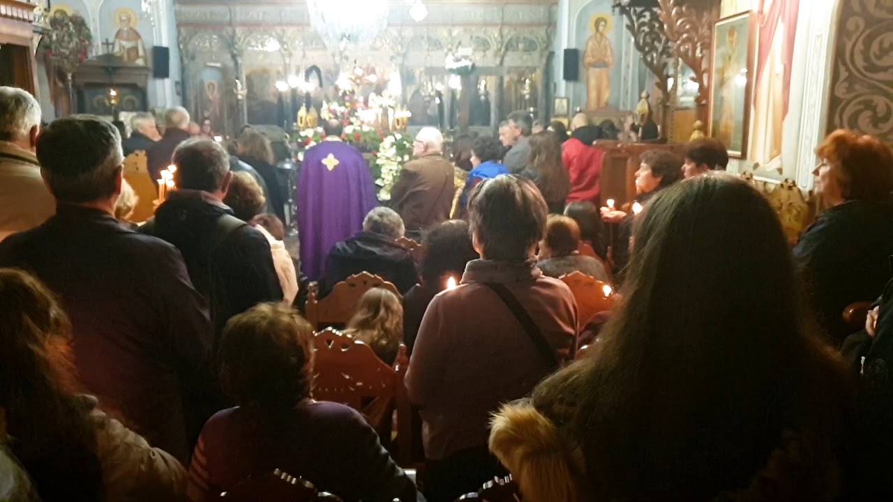 Pascha stin Ikaria, the ceremony of Megali Paraskevi