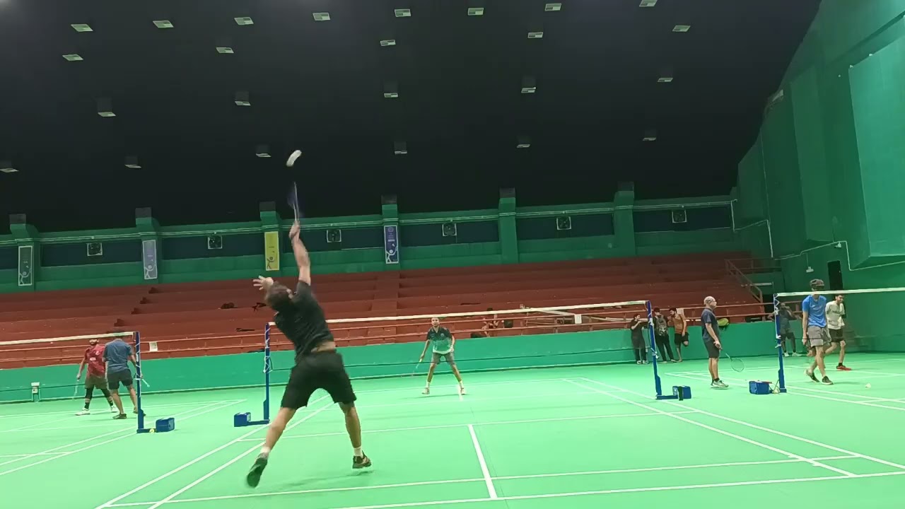 Master Miyagi vs Karate Kid (Shelendra vs Prayag) | IIT Bombay Badminton | Men's Singles 2026