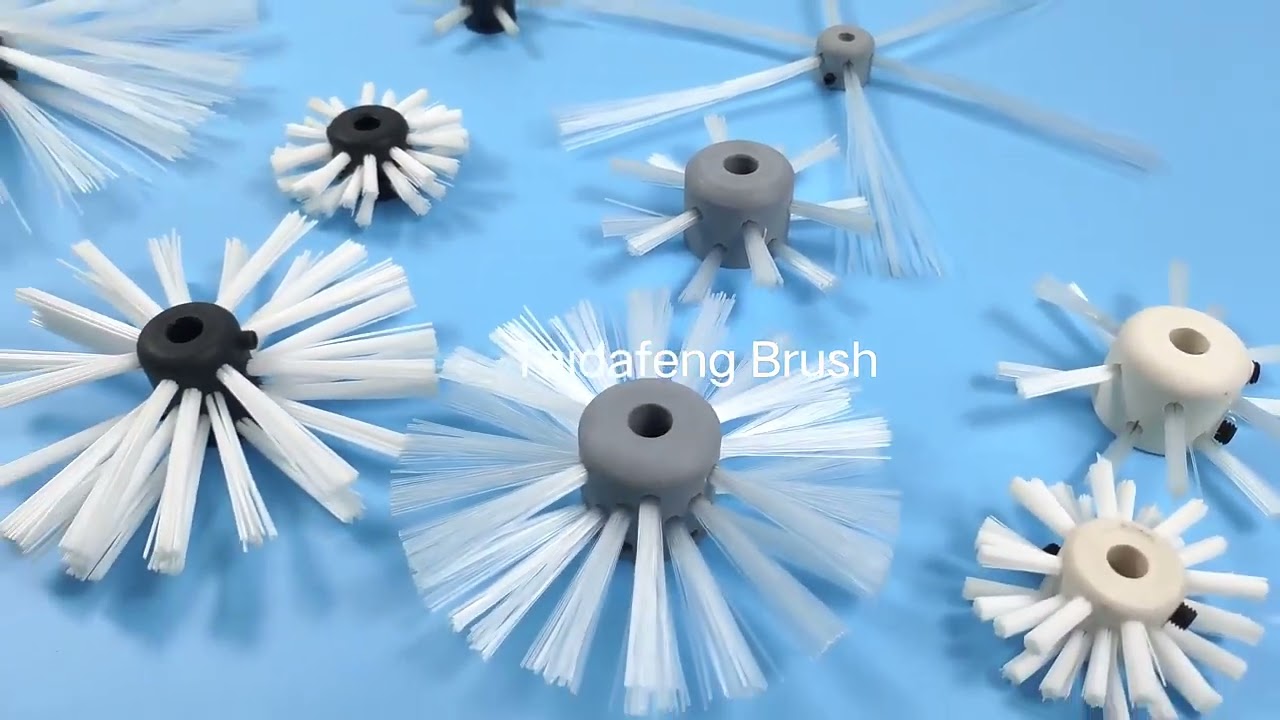 Pipe coating brush,we are professional with good quality#pipelining #pipecleaning