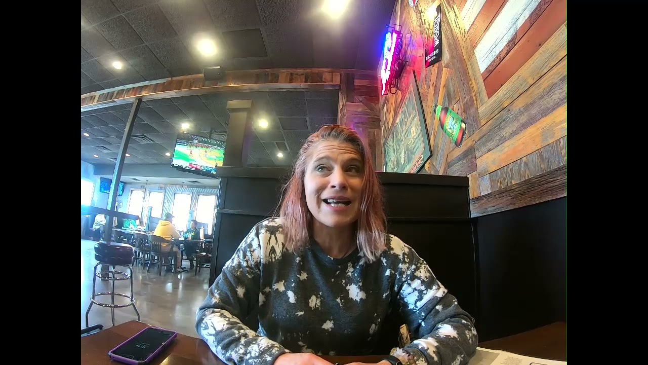 Crooked Pint Ale House, Fargo, ND Restaurant Review