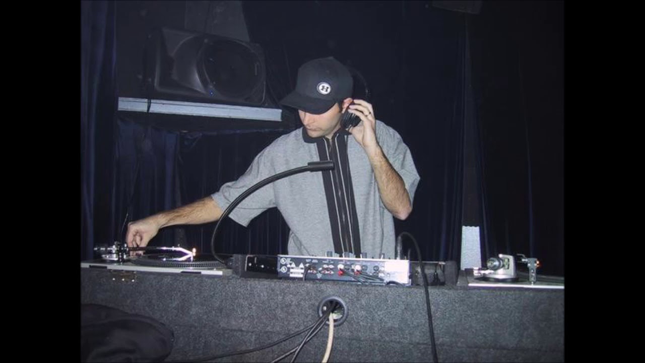 Stratus - One Move