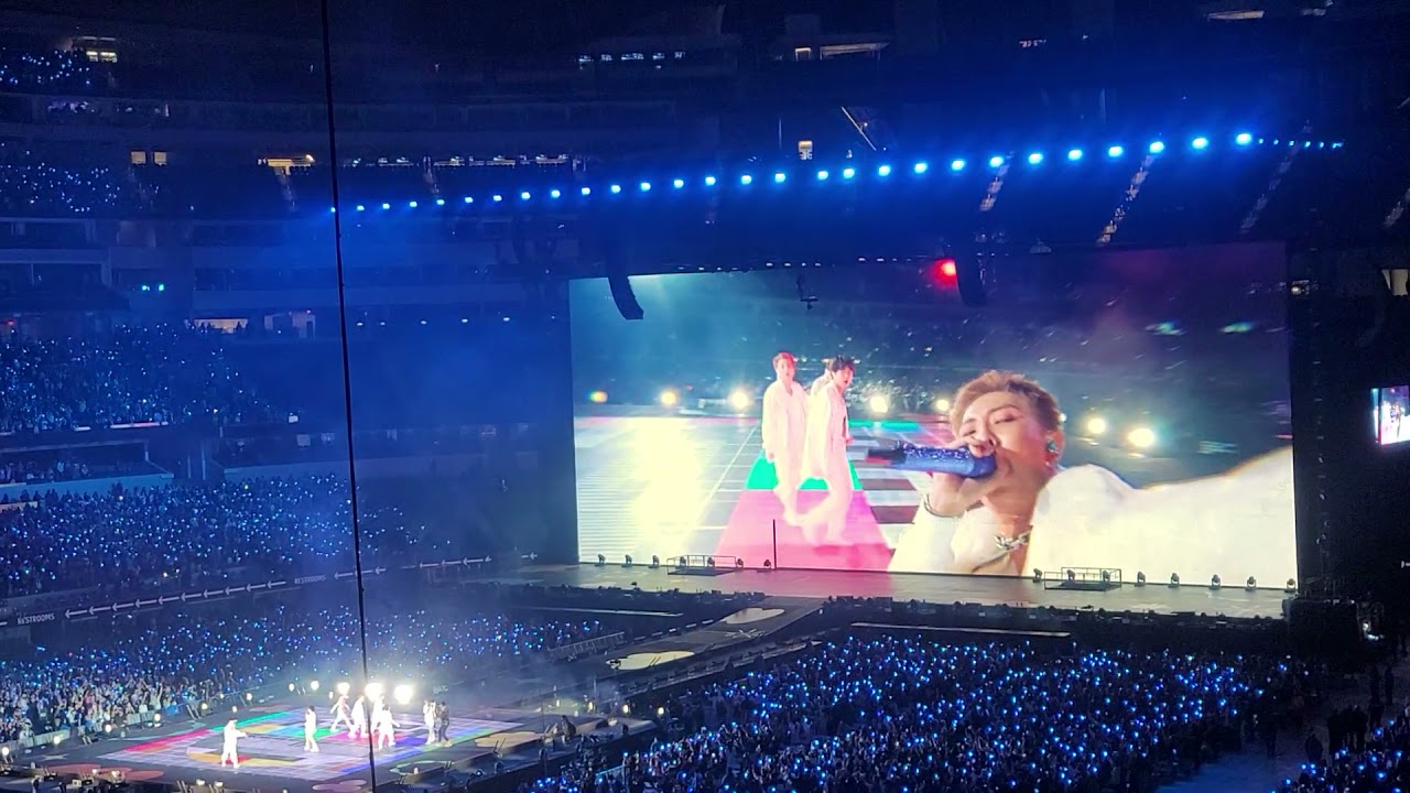 BTS PTD LA Day 1 : Dope