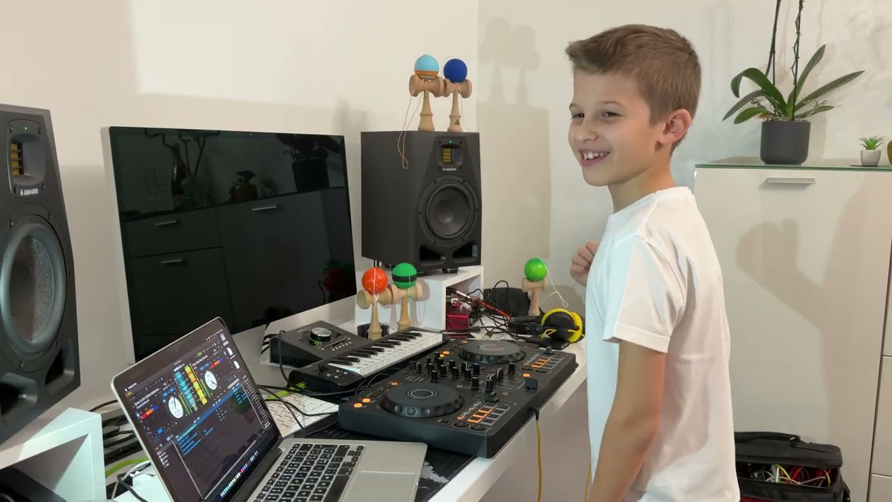 DEEJAY ALEX DISCO