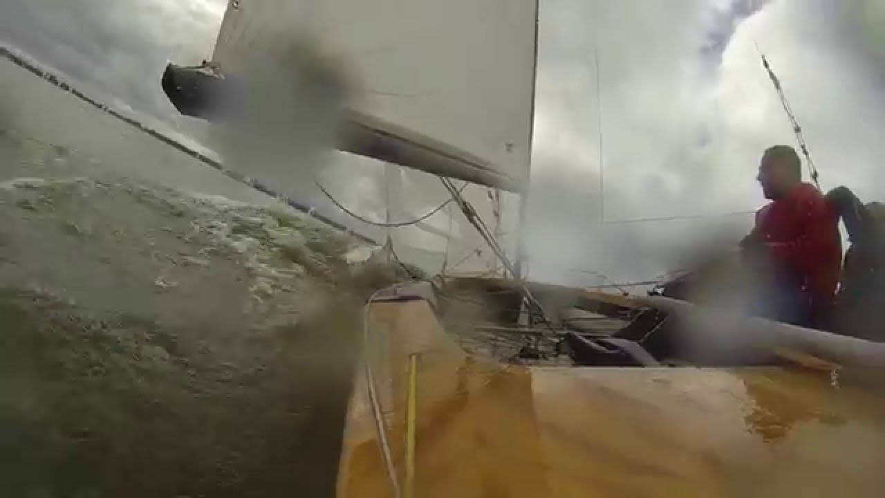 FD sailing at 25 knots