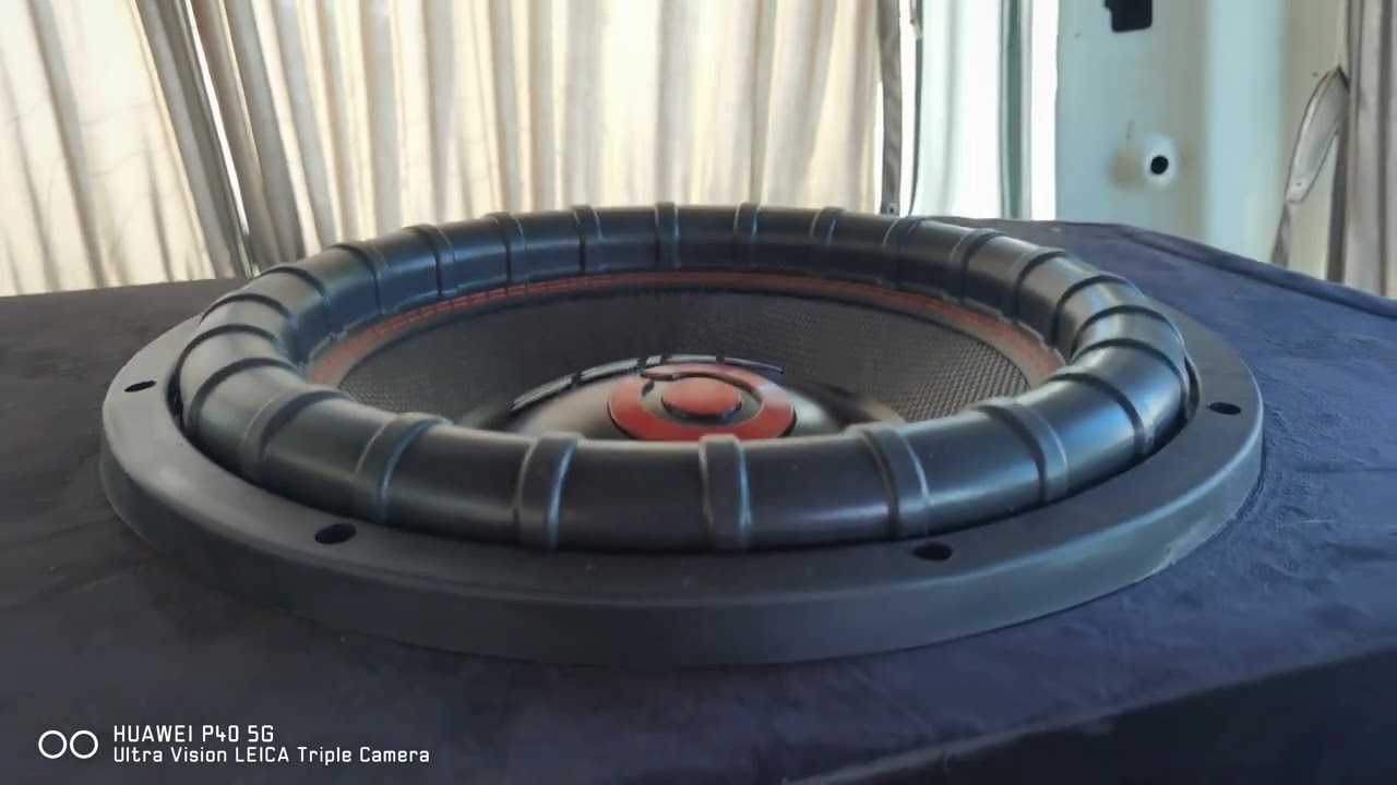 REİS AUDİO YENİ SERİ SUBWOOFER VW-15 3000 RMS BLACK COİL YASSI BOBİN 10 GÜNLÜK RODAJ SONRASI video