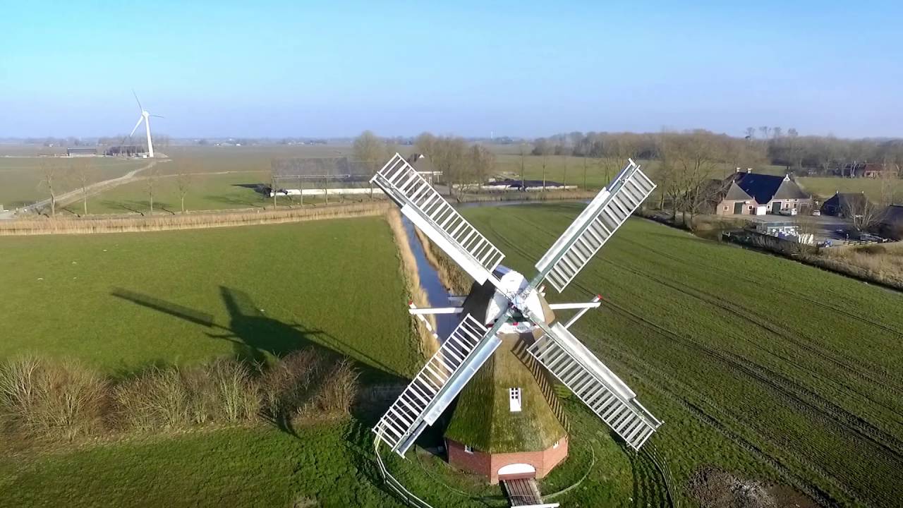 Molen 'De Zilvermeeuw' in Onderdendam