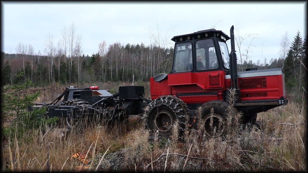 KR Maskiner 853-8 ( Kockums 85-62 )  metsämaan äestystä - luukku 23