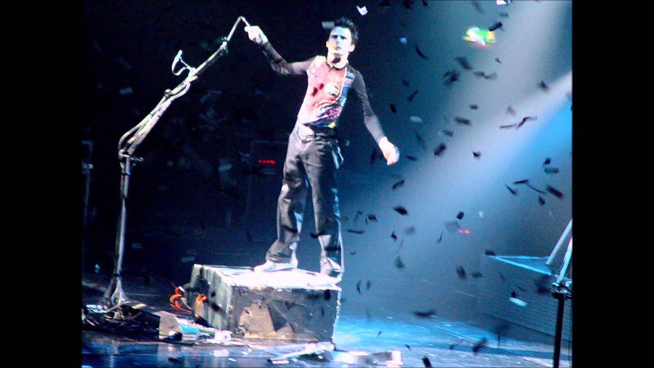 Muse - Sing For Absolution (Live @ Pinkpop, 31 May 2004)