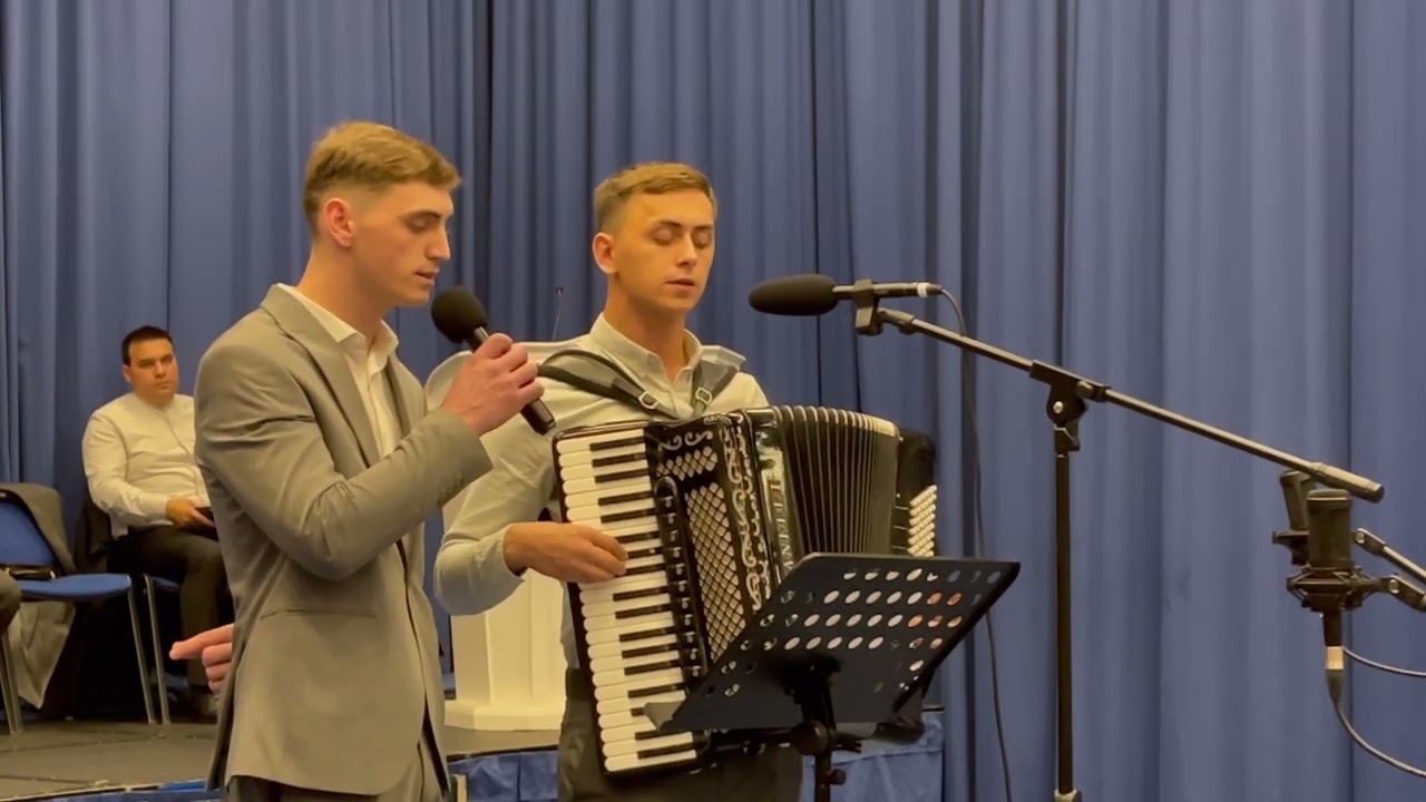 Iesiti din Babilon - Fratii  David si Abel Burciu