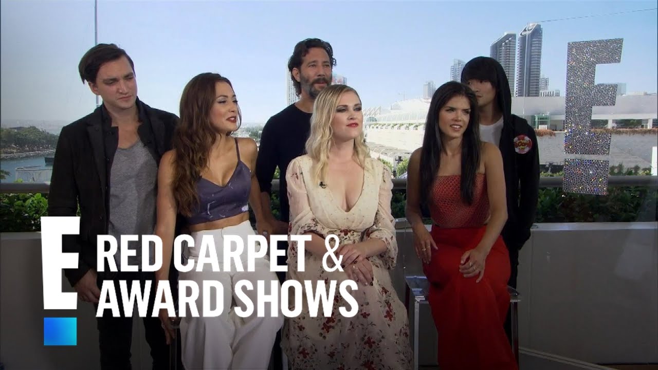Актёры сериала «Сотня» играют в «Most Likely: Apocalypse Edition» | Красная дорожка и церемонии н...