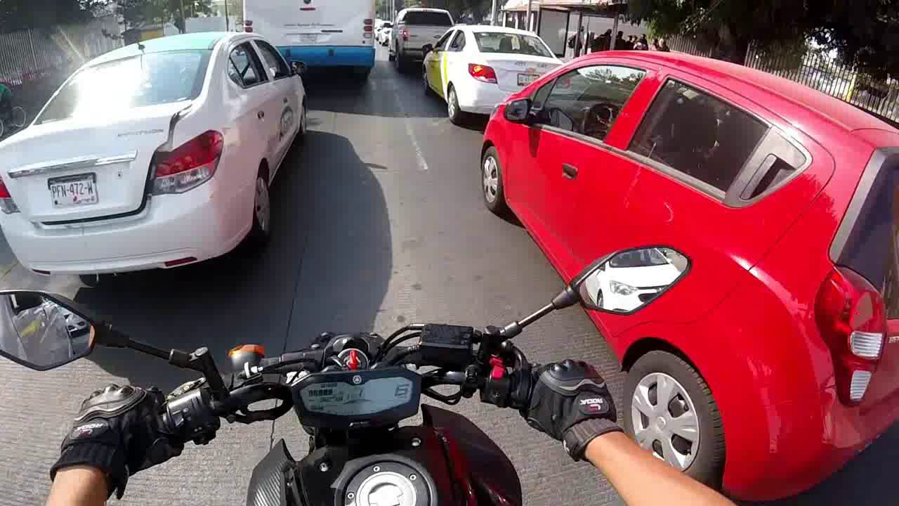 Yamaha Fz-07 ó Mt-07