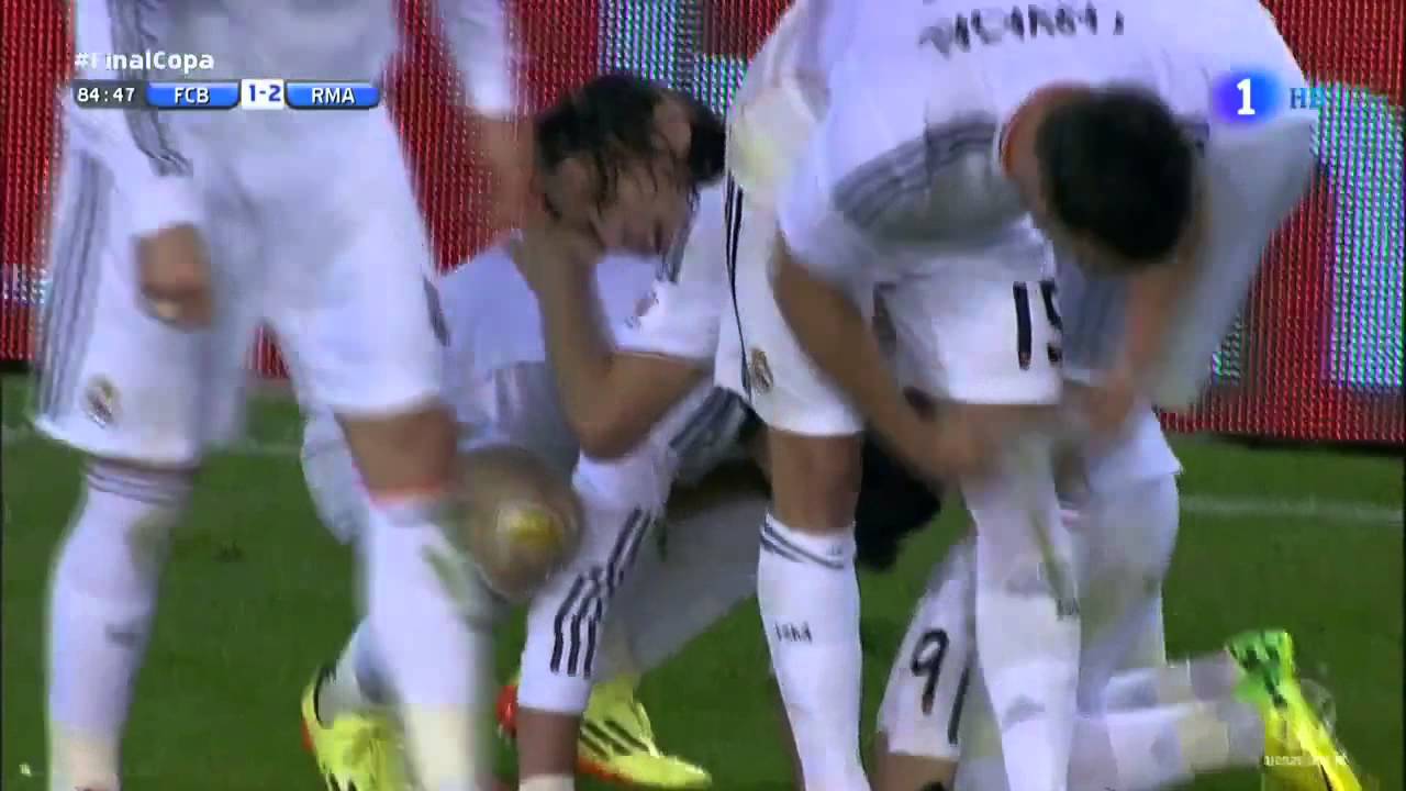 Gareth Bale Goal - Commentator has an Orgasm! FC Barcelona vs Real Madrid 1 2 Final Copa Del Rey