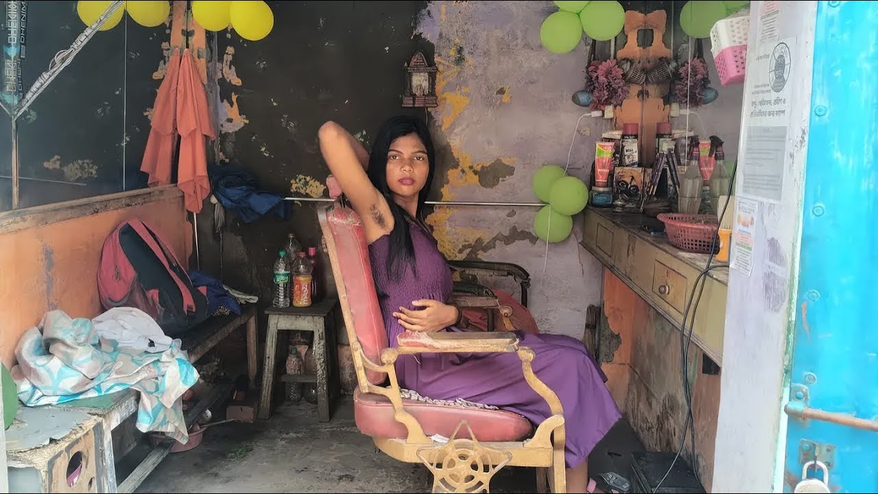Girl shaves her face, underarms and gets a nose trim in a road-side barbershop 💈
