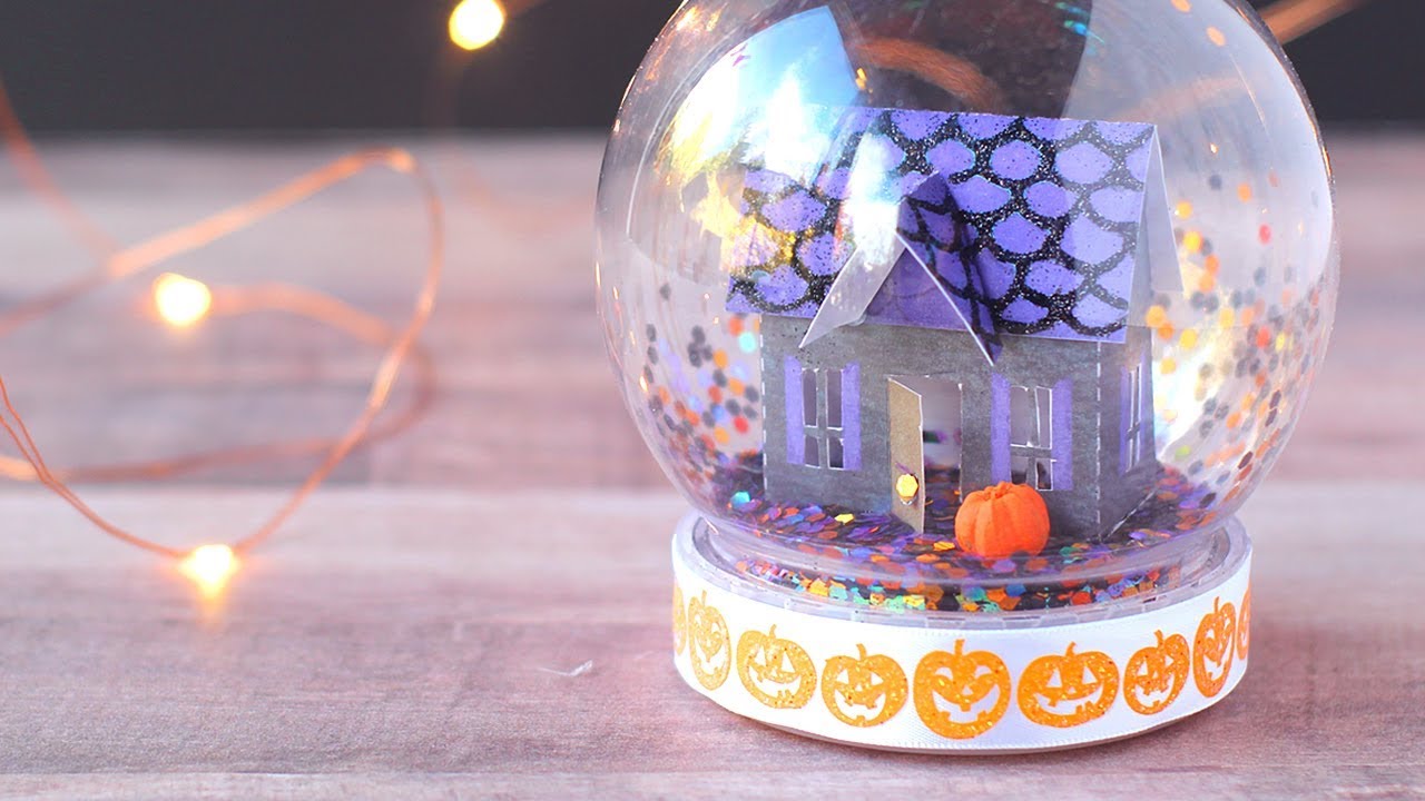 DIY Halloween Snow Globe (No Water) Tutorial + Free Printable!