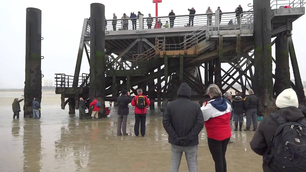 Estacade à marée basse (Saint jean de monts - 21 mars 2015)