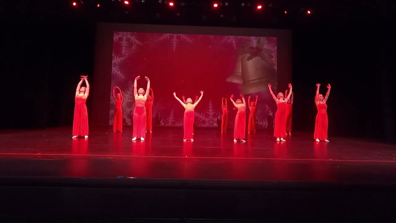 Christmas Ballet Performance 🤩🎄#youtube #dance #christmas #girl