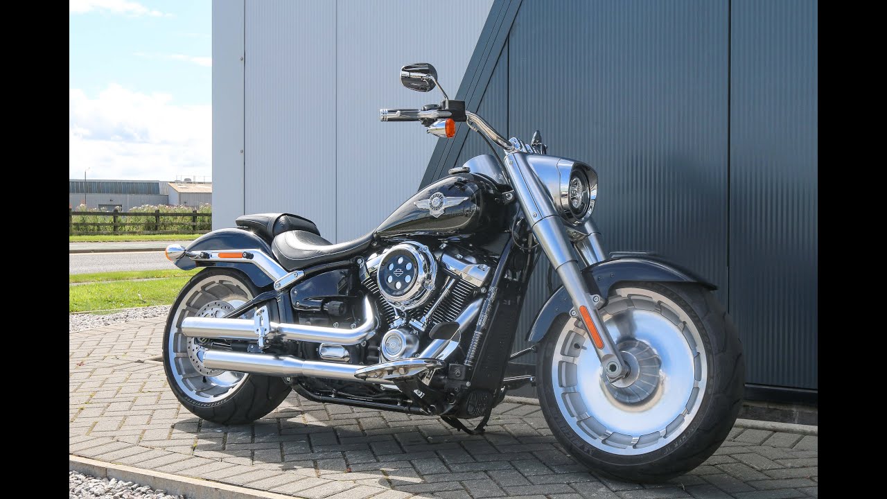 2018 Harley-Davidson FLFB Fat Boy 107 in Vivid Black