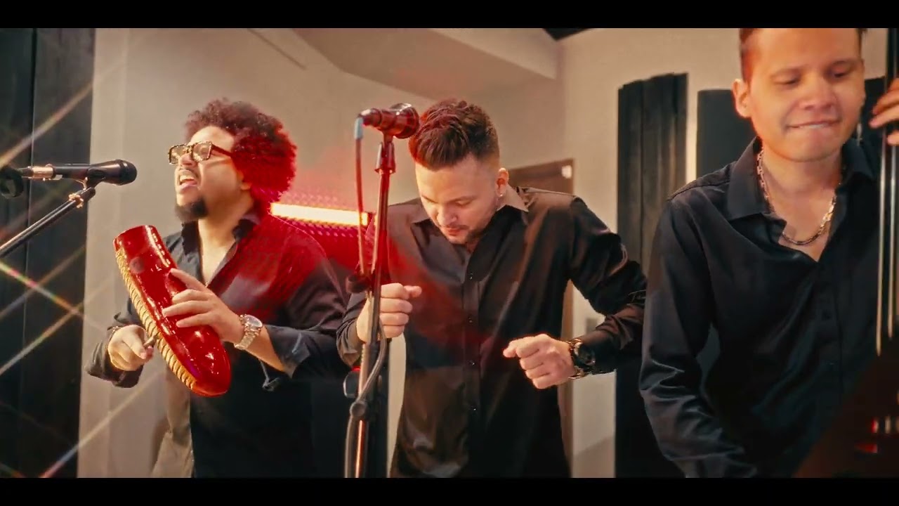 A Nuestro Modo - Gabino Pampini - (live Session)