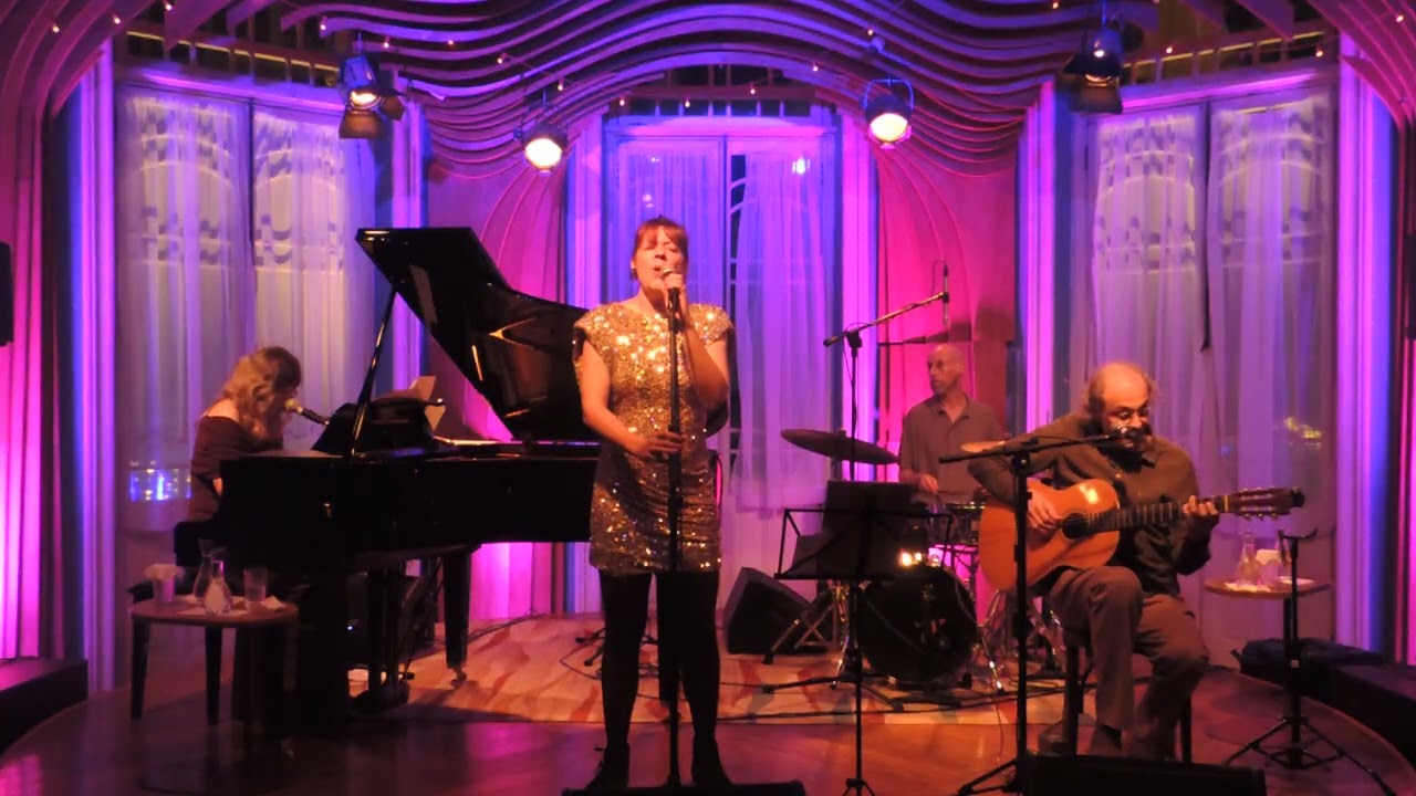 Alma (Eduardo Gudin/ Cacaso)