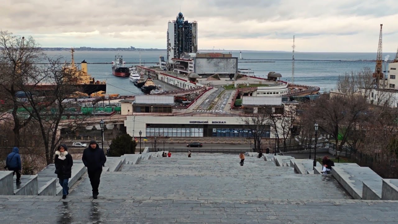 Potemkin Stairs Odesa 🇺🇦 | Full Walk Down & Up | Istanbul Park & Funicular | 4K Walking Tour