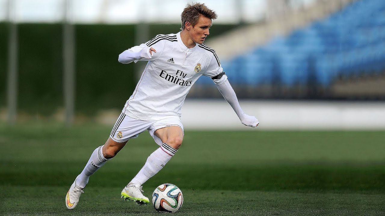 Martin &Oslash;degaard - When Football Becomes Art