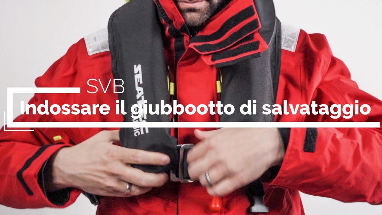 Indossare il giubbotto di salvataggio correttamente: ecco come fare  | SVB