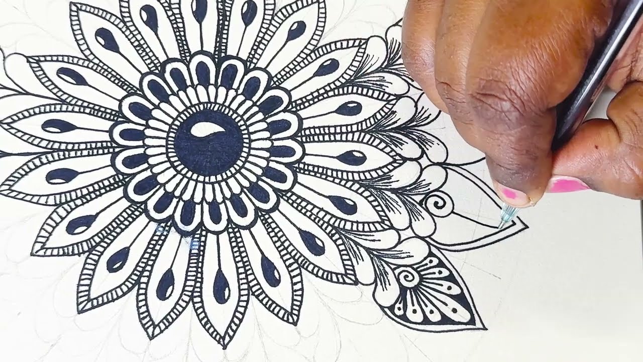 Mandala art #mandala #mandalaart #zentangle #pattern 