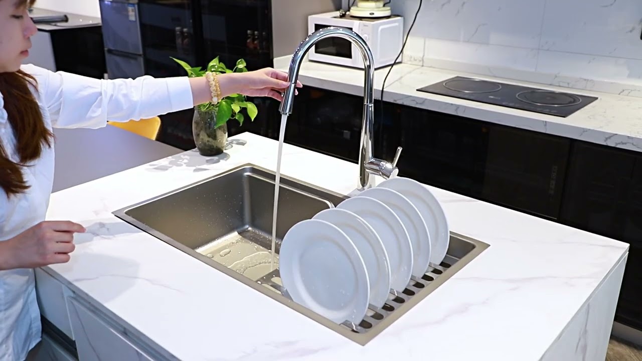304 Stainless Steel Kitchen Sink - Heavy Duty & Scratch Resistant (Full Review)