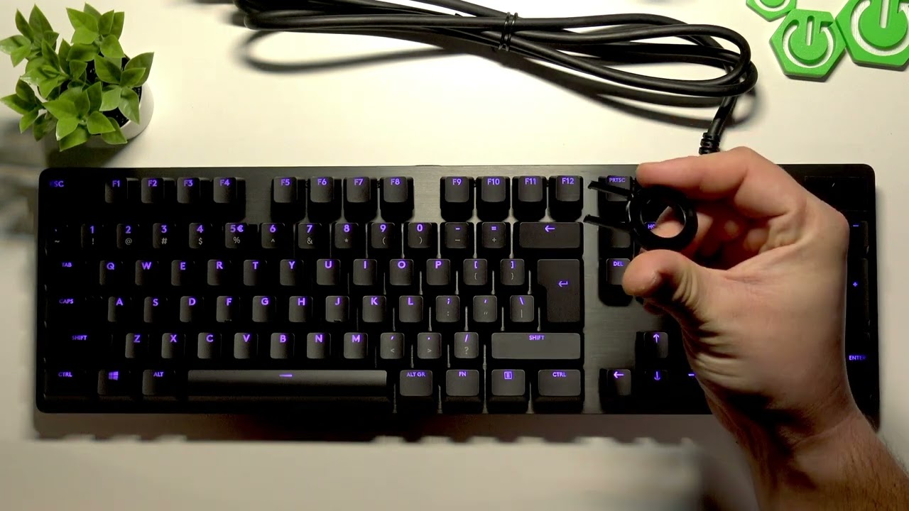 Logitech G513 &ndash; Does It Have Hot Swap Switches?
