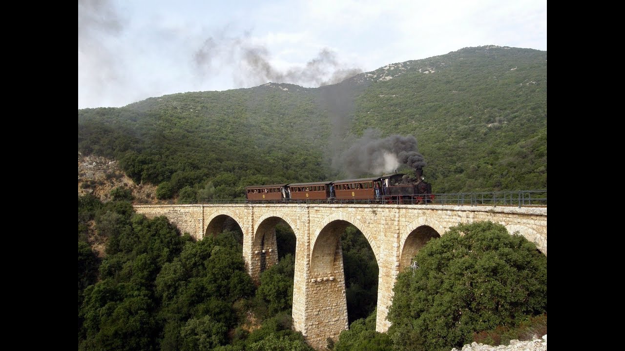 Τρενάκι πηλίου (Μουτζούρης) διαδρομή Άνω Λεχώνια - Μηλιές | Greek old train at Milies, Pelion | /-\